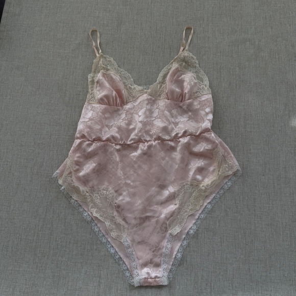 Tops - Vintage Pink Floral Jacquard Lace Trim Teddy Bodysuit Made in USA Medium